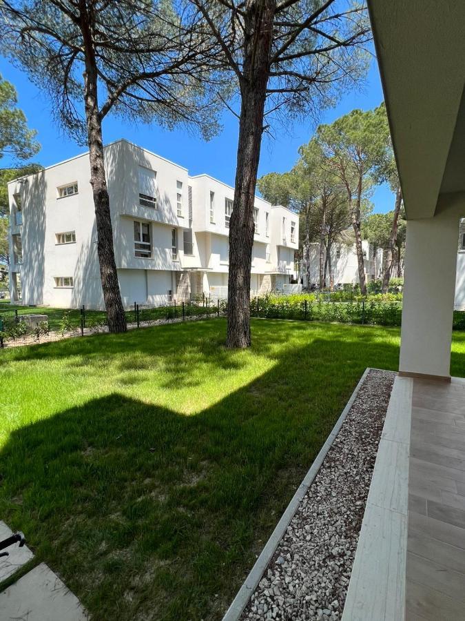 Pine Apartments At San Pietro Resort Durrës Eksteriør billede