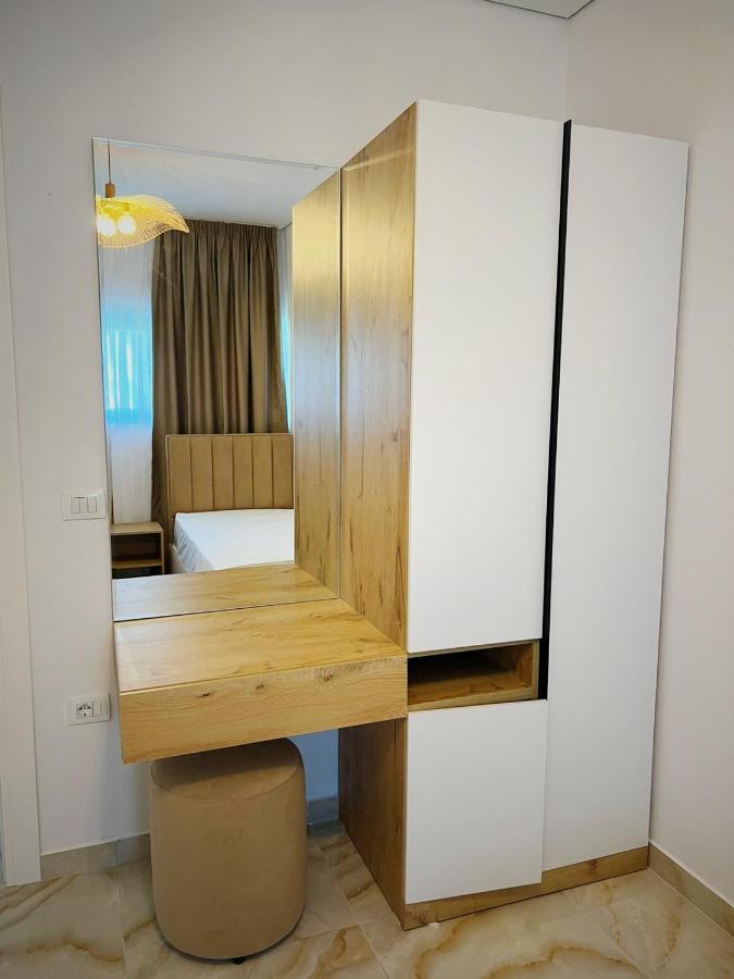 Pine Apartments At San Pietro Resort Durrës Eksteriør billede